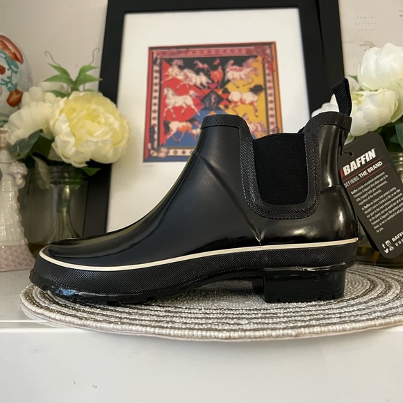 Baffin women’s waterproof short boots - Picture 2 of 10